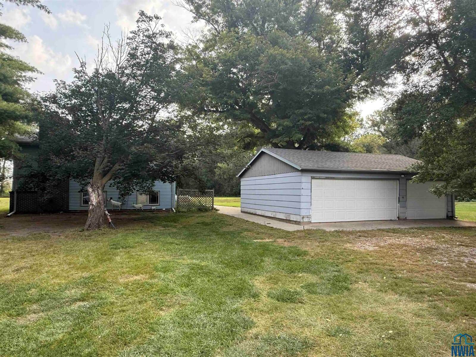 16672 C60, Sioux City, IA 51109