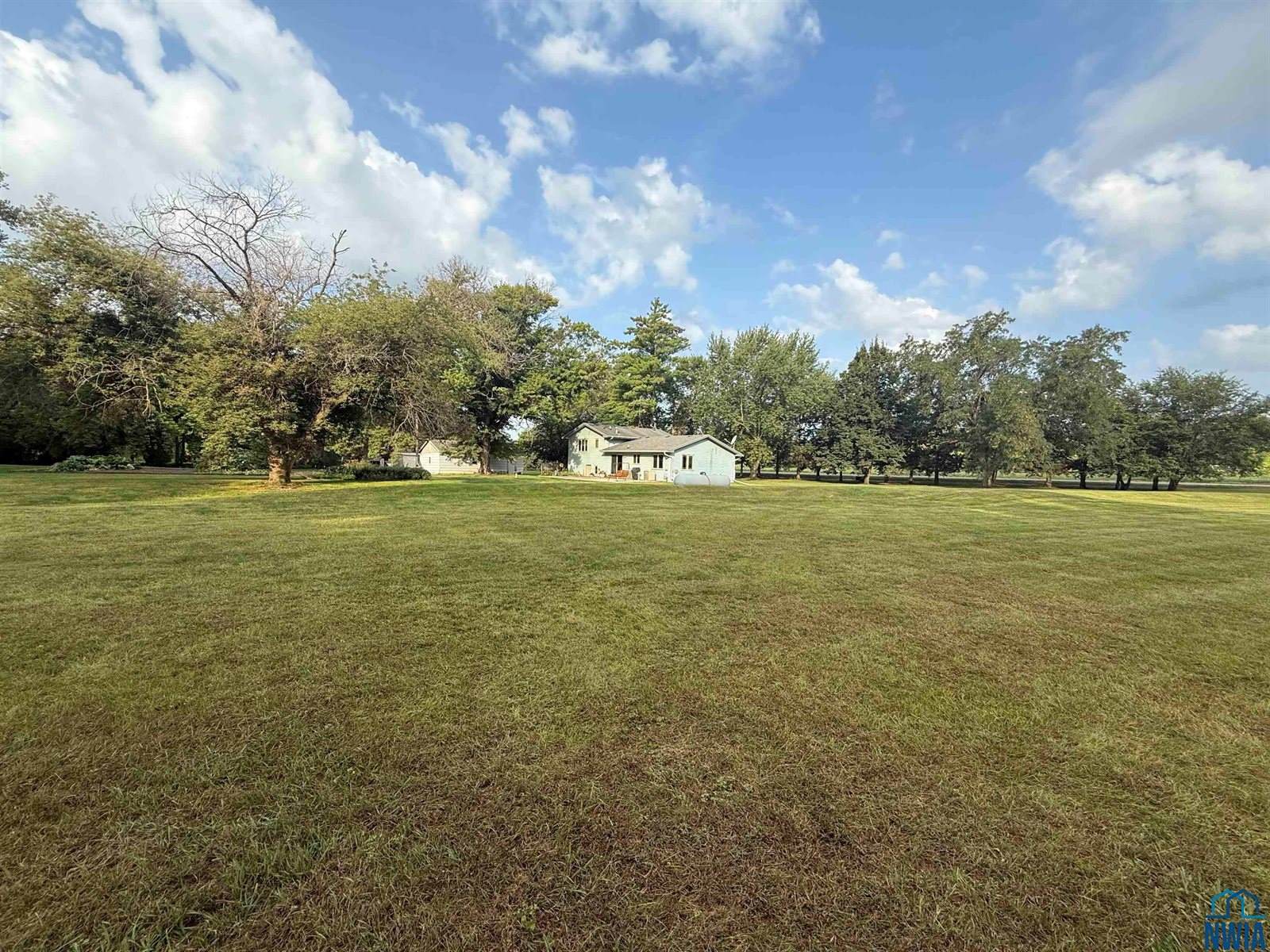 16672 C60, Sioux City, IA 51109