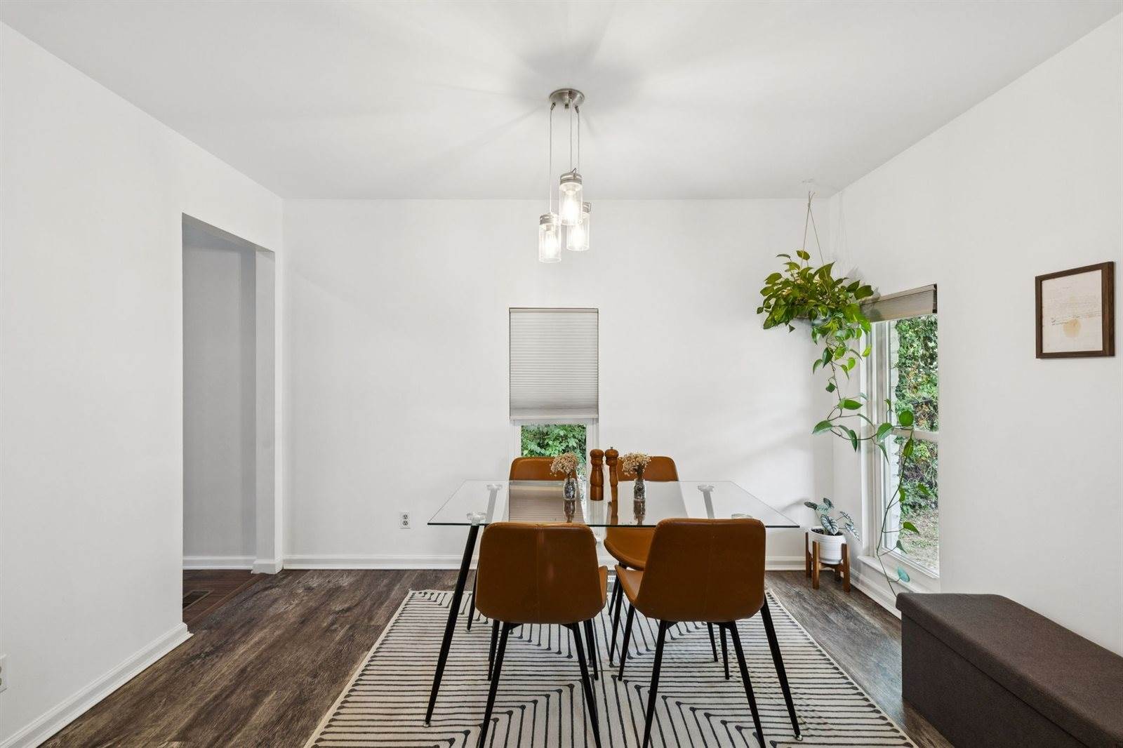 504 Foothill Dr, Nashville, TN 37217