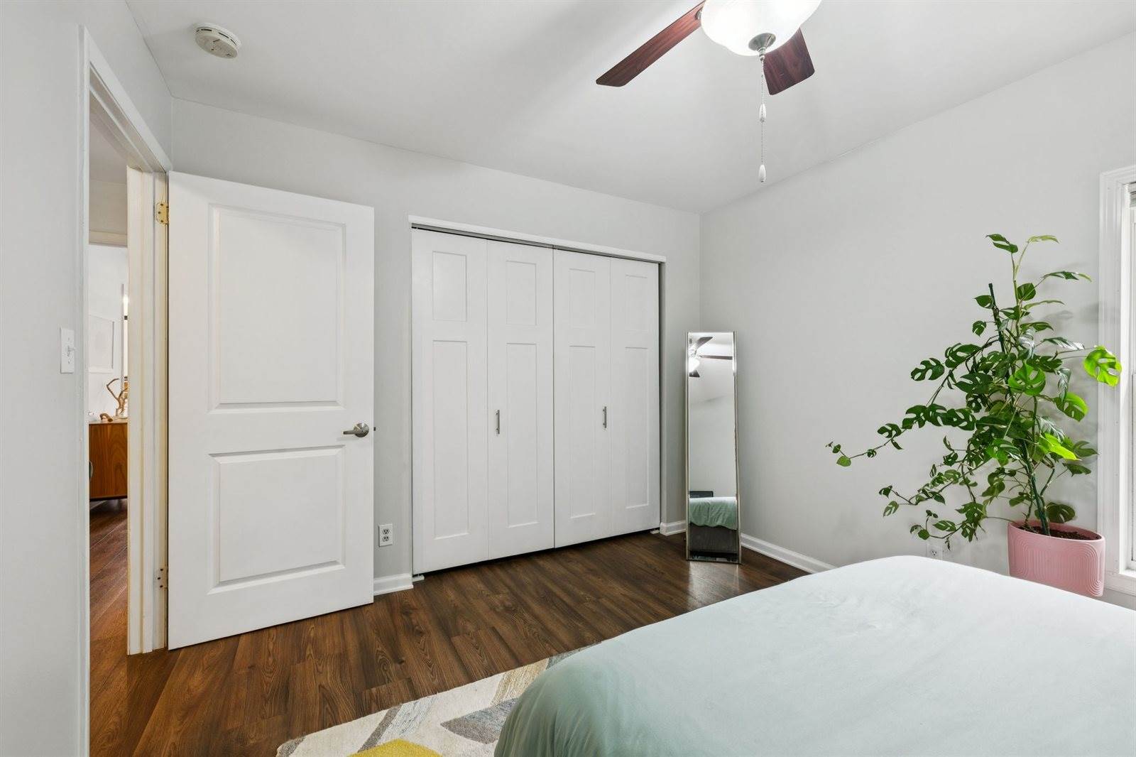 504 Foothill Dr, Nashville, TN 37217