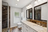 504 Foothill Dr, Nashville, TN 37217