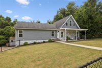 504 Foothill Dr, Nashville, TN 37217