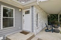 504 Foothill Dr, Nashville, TN 37217