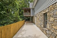 504 Foothill Dr, Nashville, TN 37217