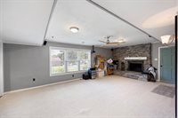 240 S Beaumont Avenue, Russellville, AR 72801