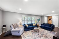 240 S Beaumont Avenue, Russellville, AR 72801