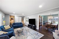 240 S Beaumont Avenue, Russellville, AR 72801