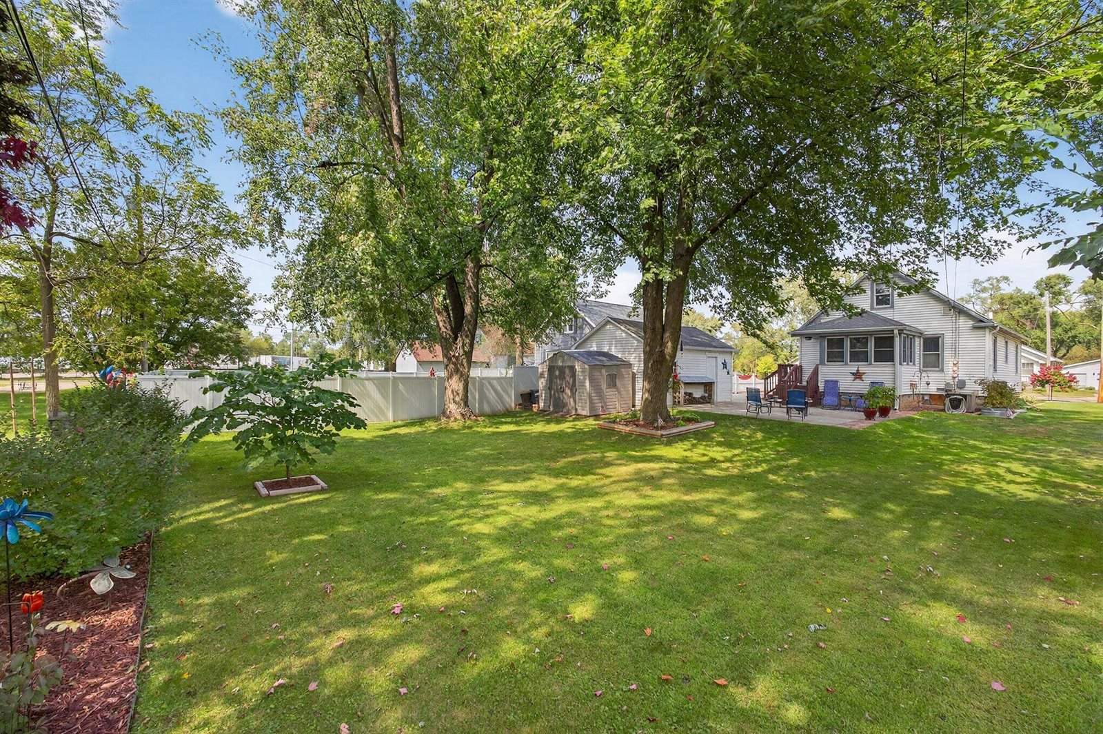 825 1st Street, Nekoosa, WI 54457