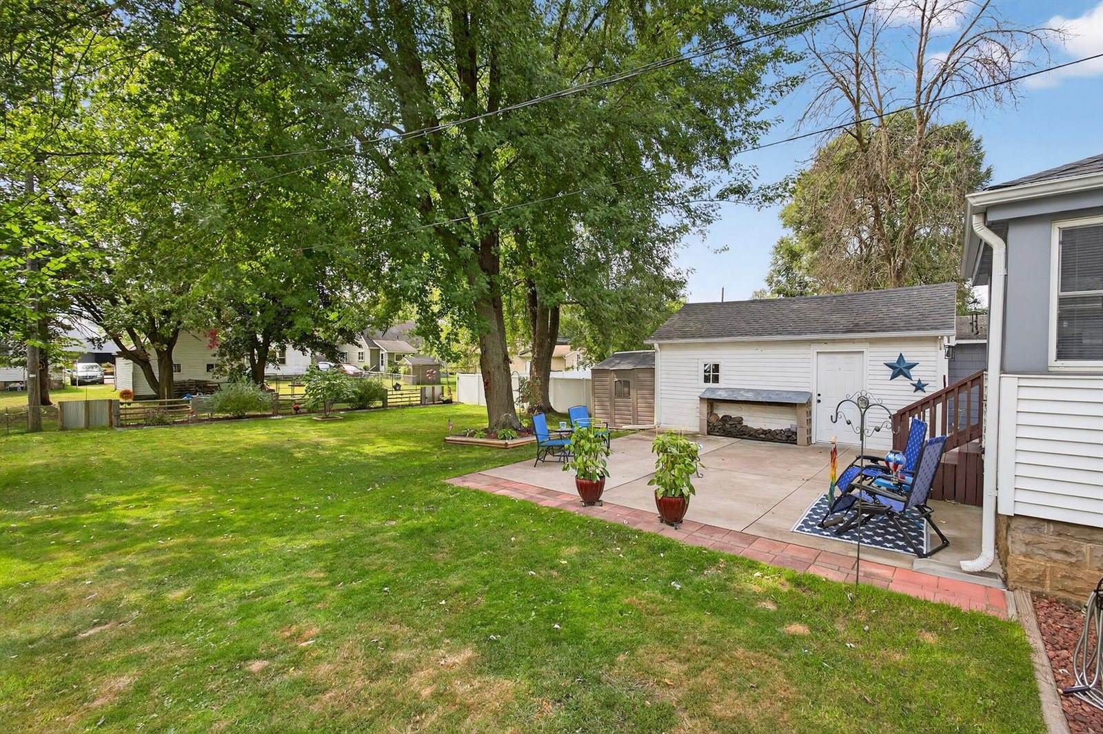 825 1st Street, Nekoosa, WI 54457