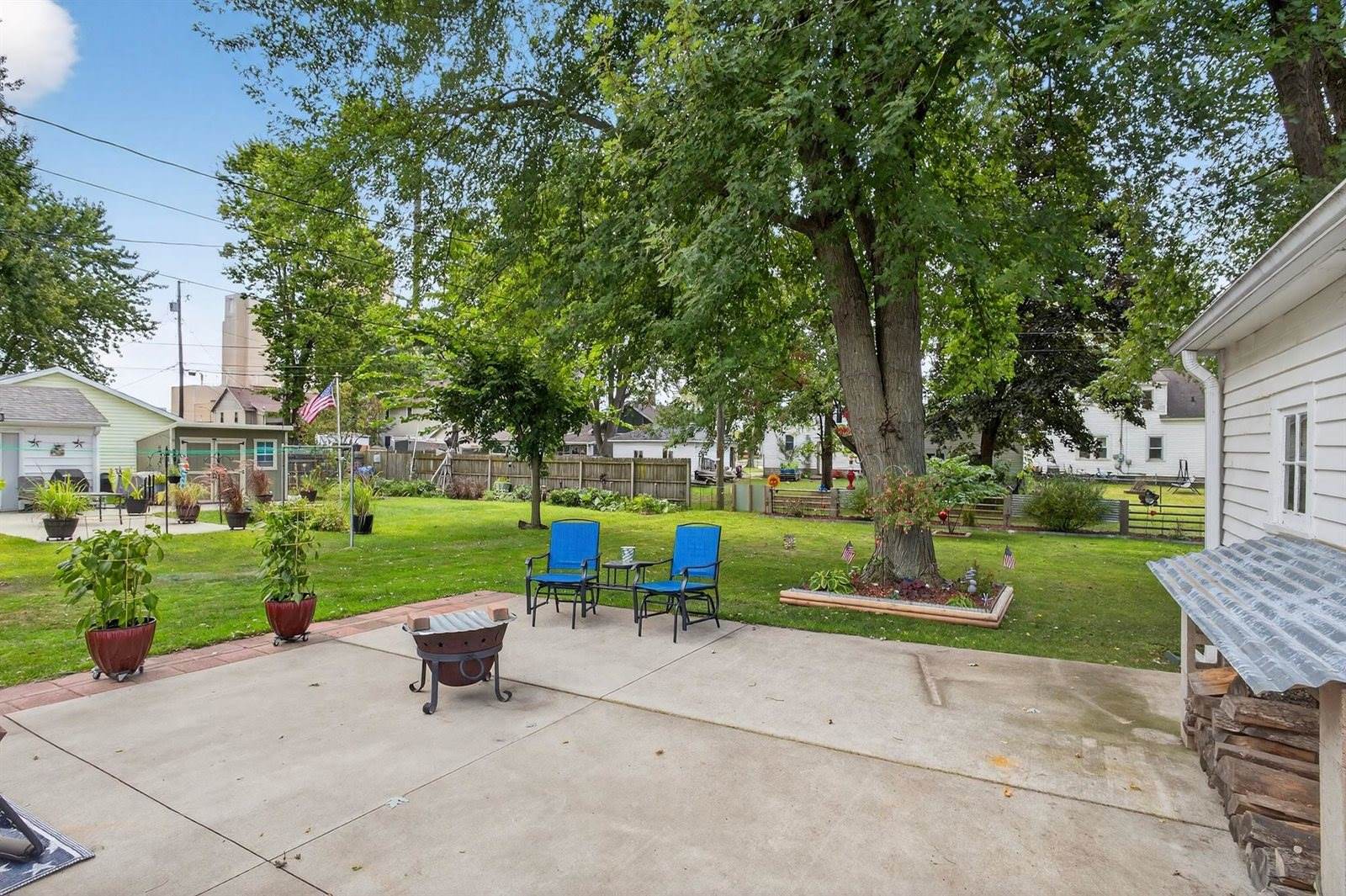 825 1st Street, Nekoosa, WI 54457