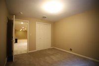 909 15 1/2 Ave SE, Minot, ND 58701