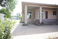 909 15 1/2 Ave SE, Minot, ND 58701