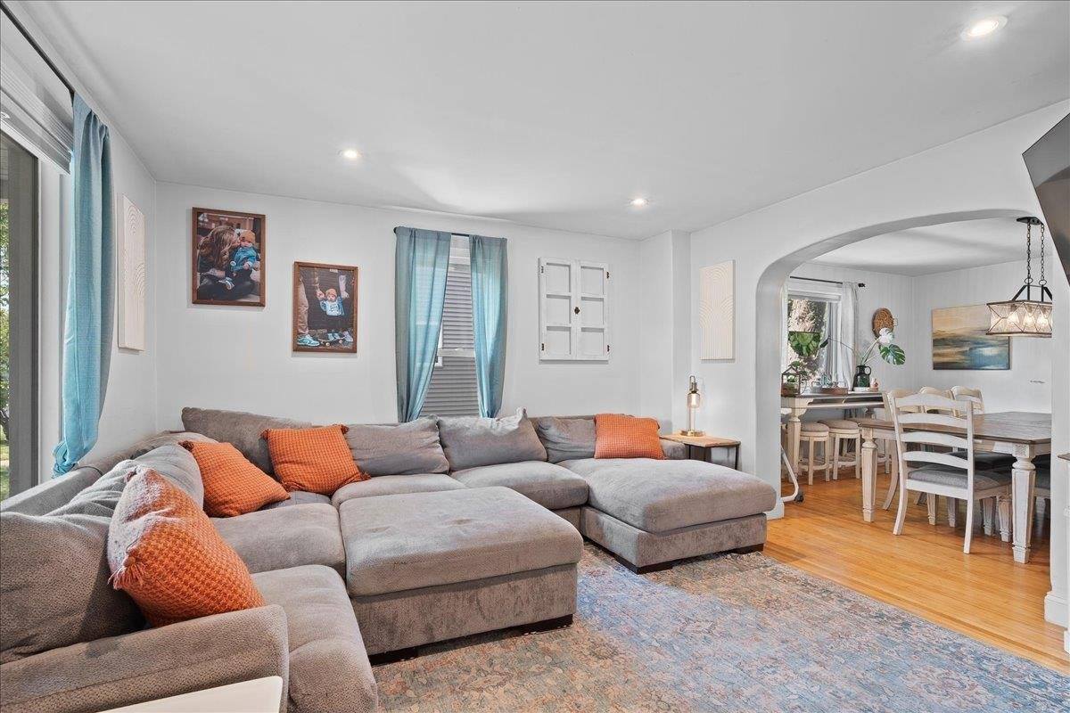 910 S Cedar Avenue, Marshfield, WI 54449