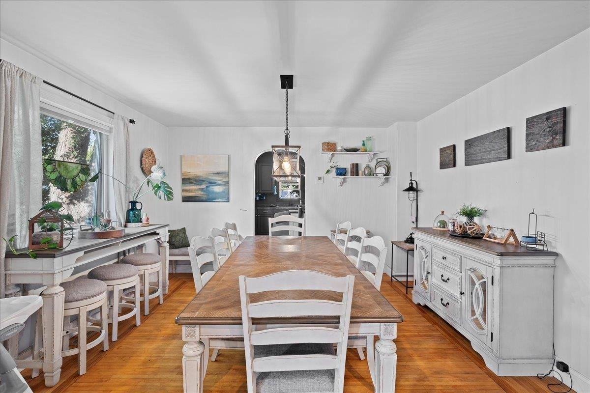 910 S Cedar Avenue, Marshfield, WI 54449