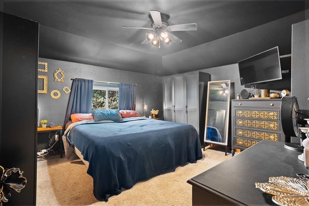 910 S Cedar Avenue, Marshfield, WI 54449