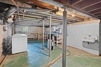 910 S Cedar Avenue, Marshfield, WI 54449