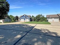 2207 Winfield, Reedsburg, WI 53959