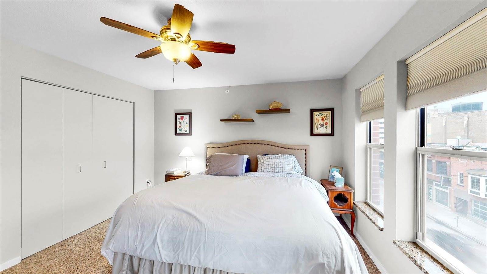 118 South Washington Street, Green Bay, WI 54301