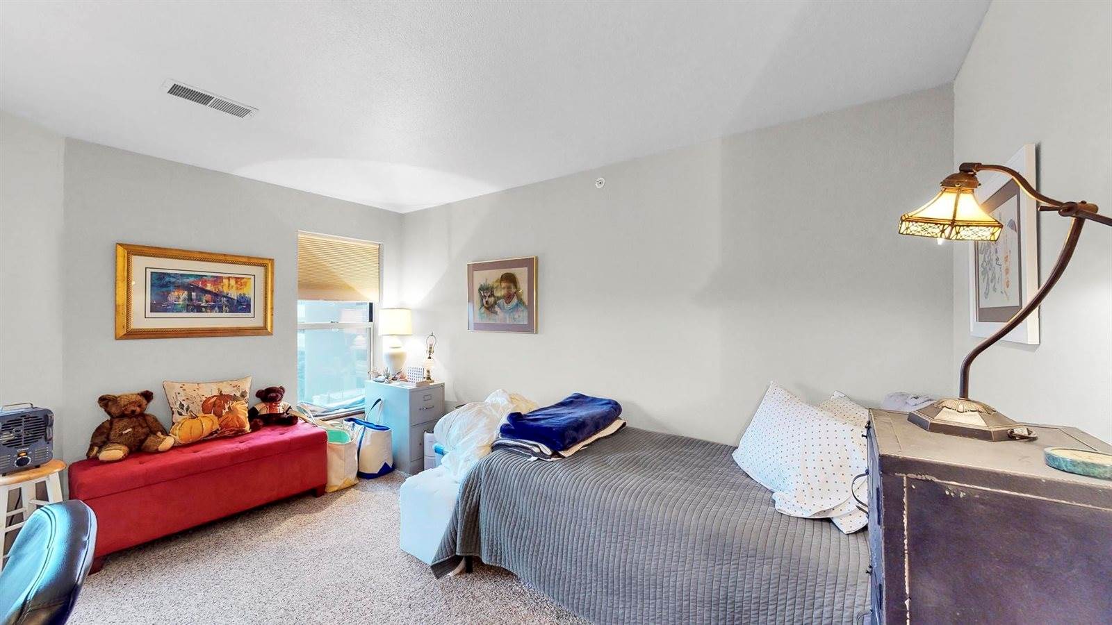 118 South Washington Street, Green Bay, WI 54301