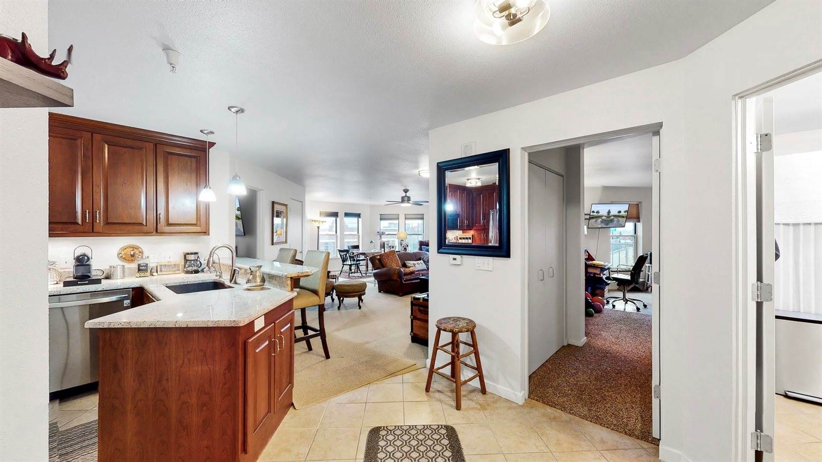 118 South Washington Street, Green Bay, WI 54301