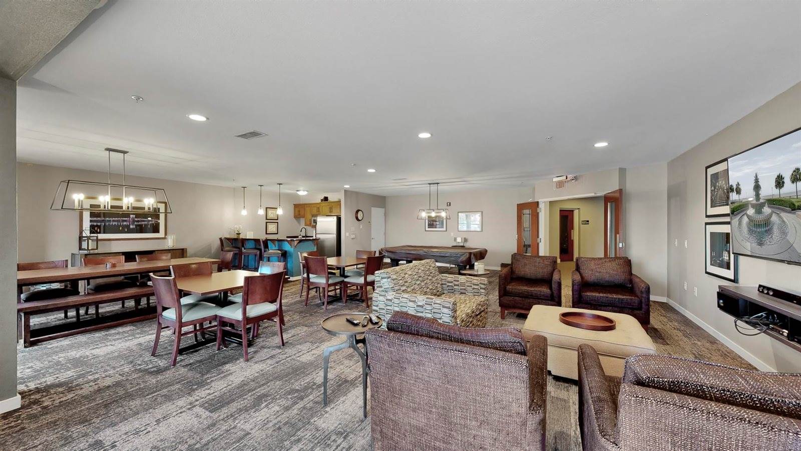 118 South Washington Street, Green Bay, WI 54301