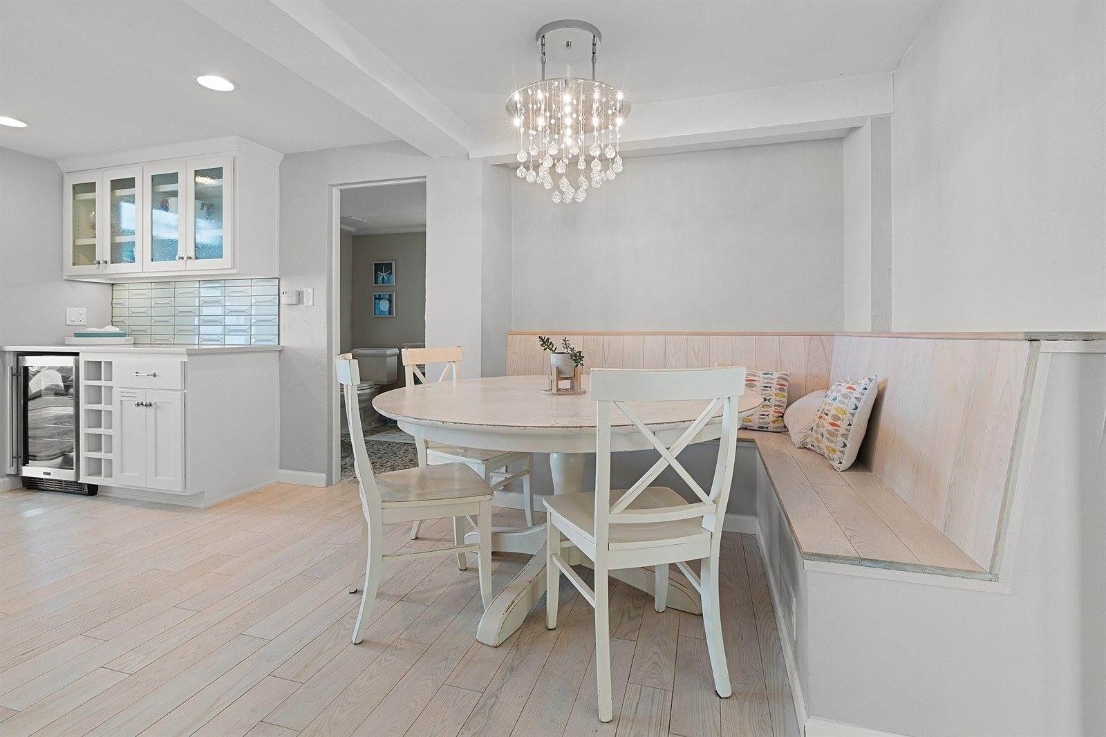 4399 Anapaula Lane, Green Bay, WI 54311