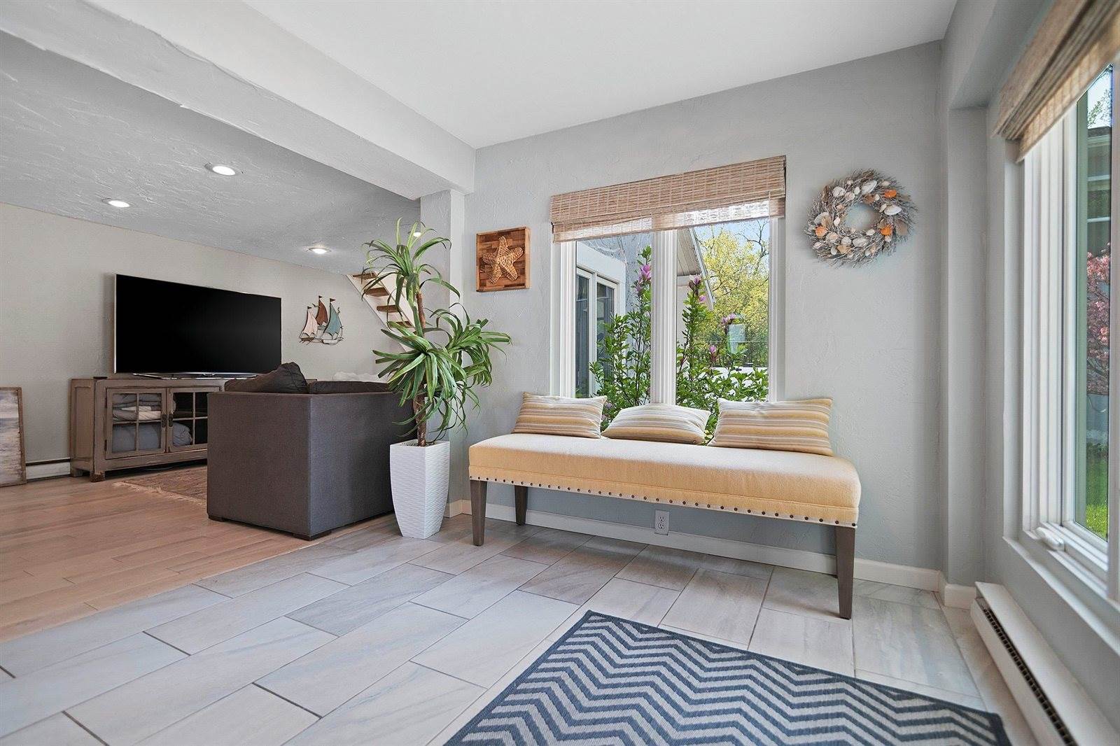 4399 Anapaula Lane, Green Bay, WI 54311