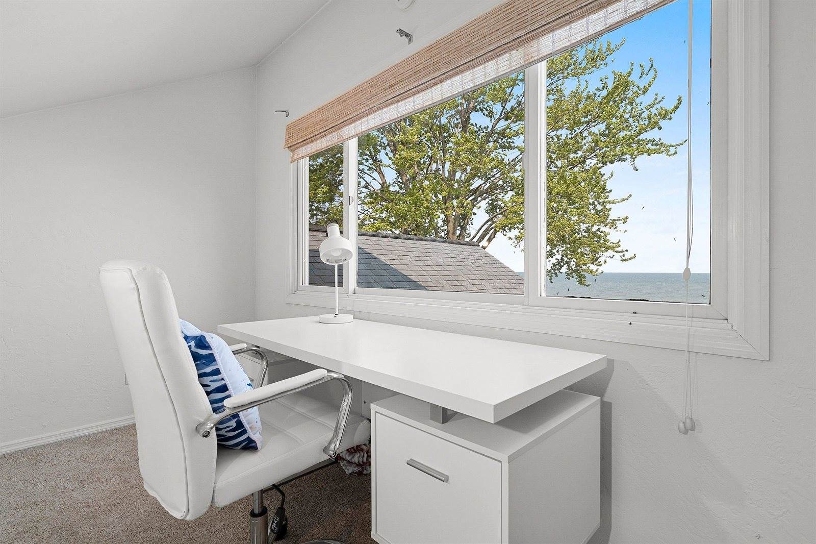 4399 Anapaula Lane, Green Bay, WI 54311