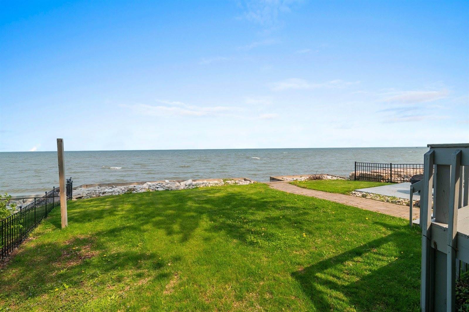 4399 Anapaula Lane, Green Bay, WI 54311