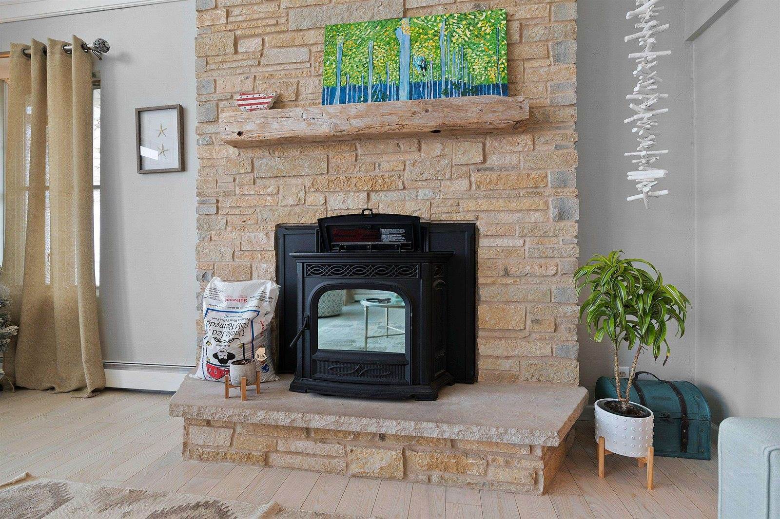 4399 Anapaula Lane, Green Bay, WI 54311