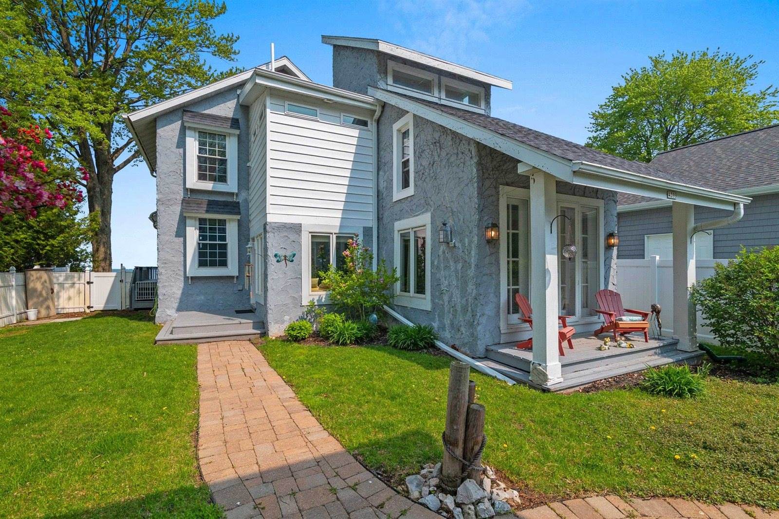 4399 Anapaula Lane, Green Bay, WI 54311