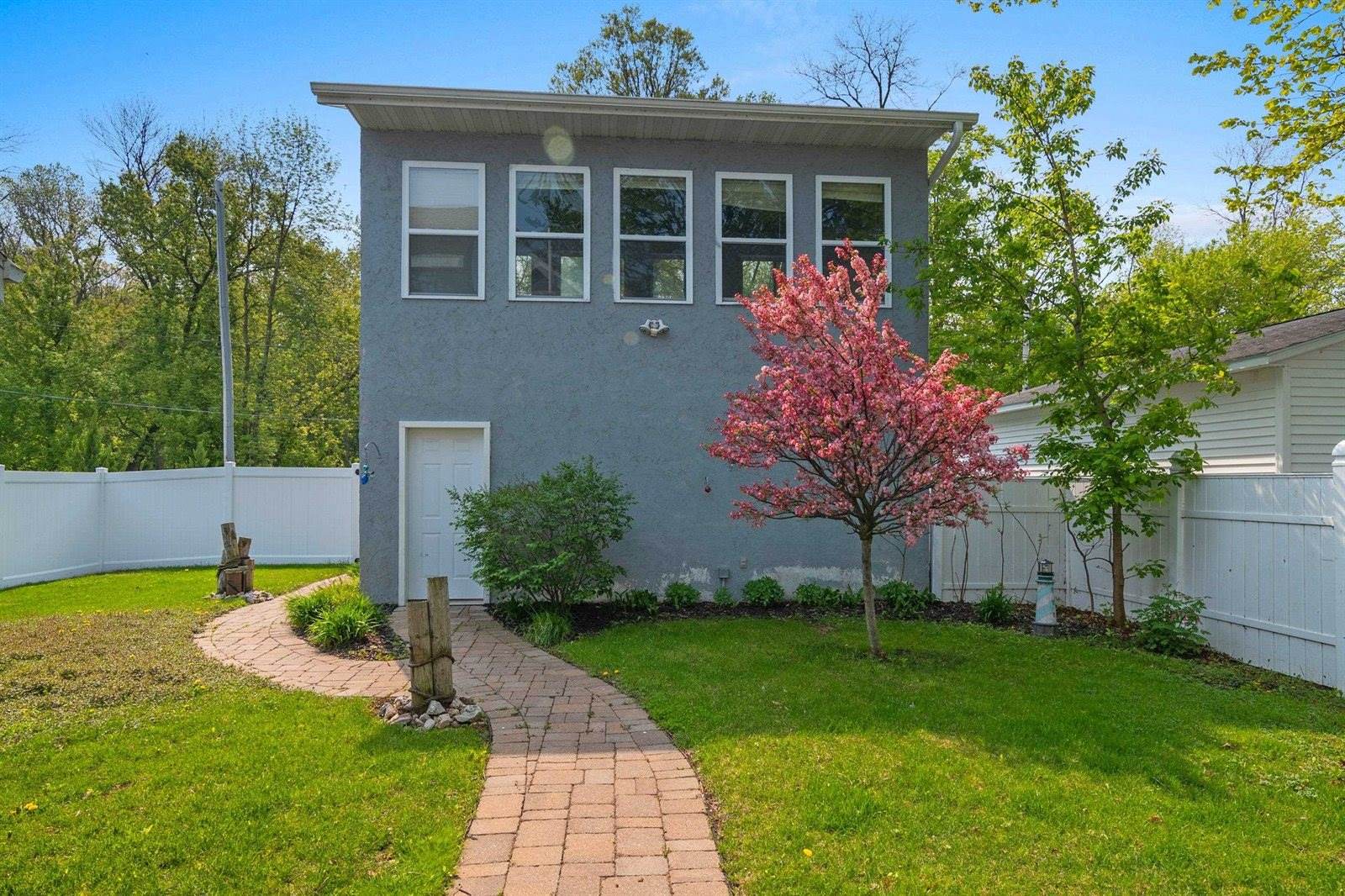 4399 Anapaula Lane, Green Bay, WI 54311