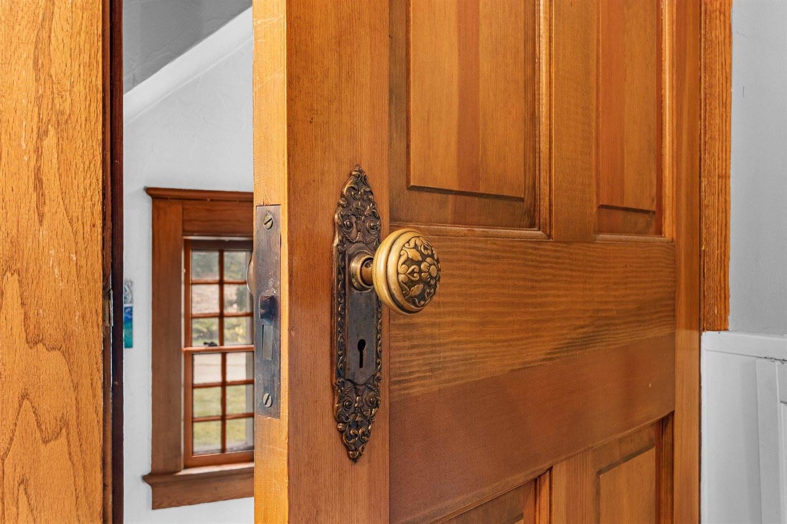 1115 South Monroe Avenue, Green Bay, WI 54301