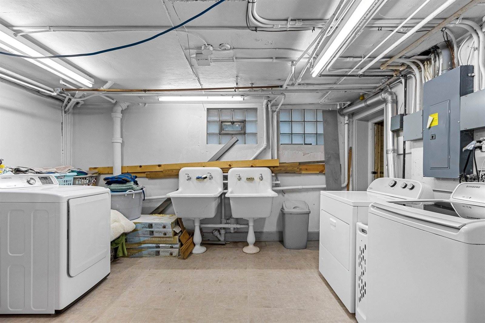 1115 South Monroe Avenue, Green Bay, WI 54301