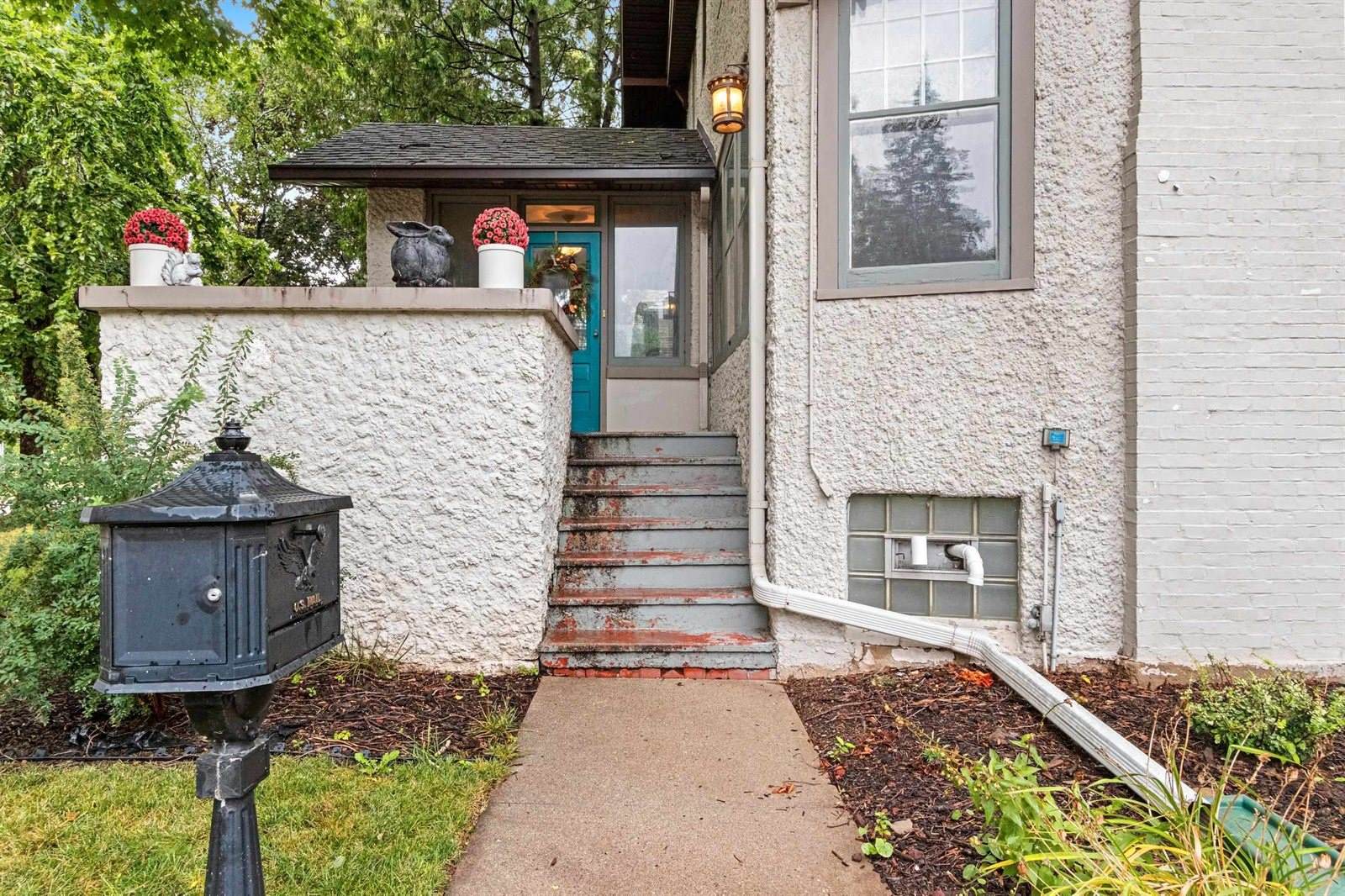 1115 South Monroe Avenue, Green Bay, WI 54301