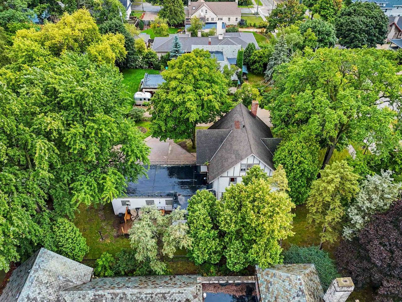 1115 South Monroe Avenue, Green Bay, WI 54301