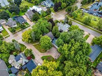 1115 South Monroe Avenue, Green Bay, WI 54301