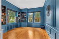 1115 South Monroe Avenue, Green Bay, WI 54301