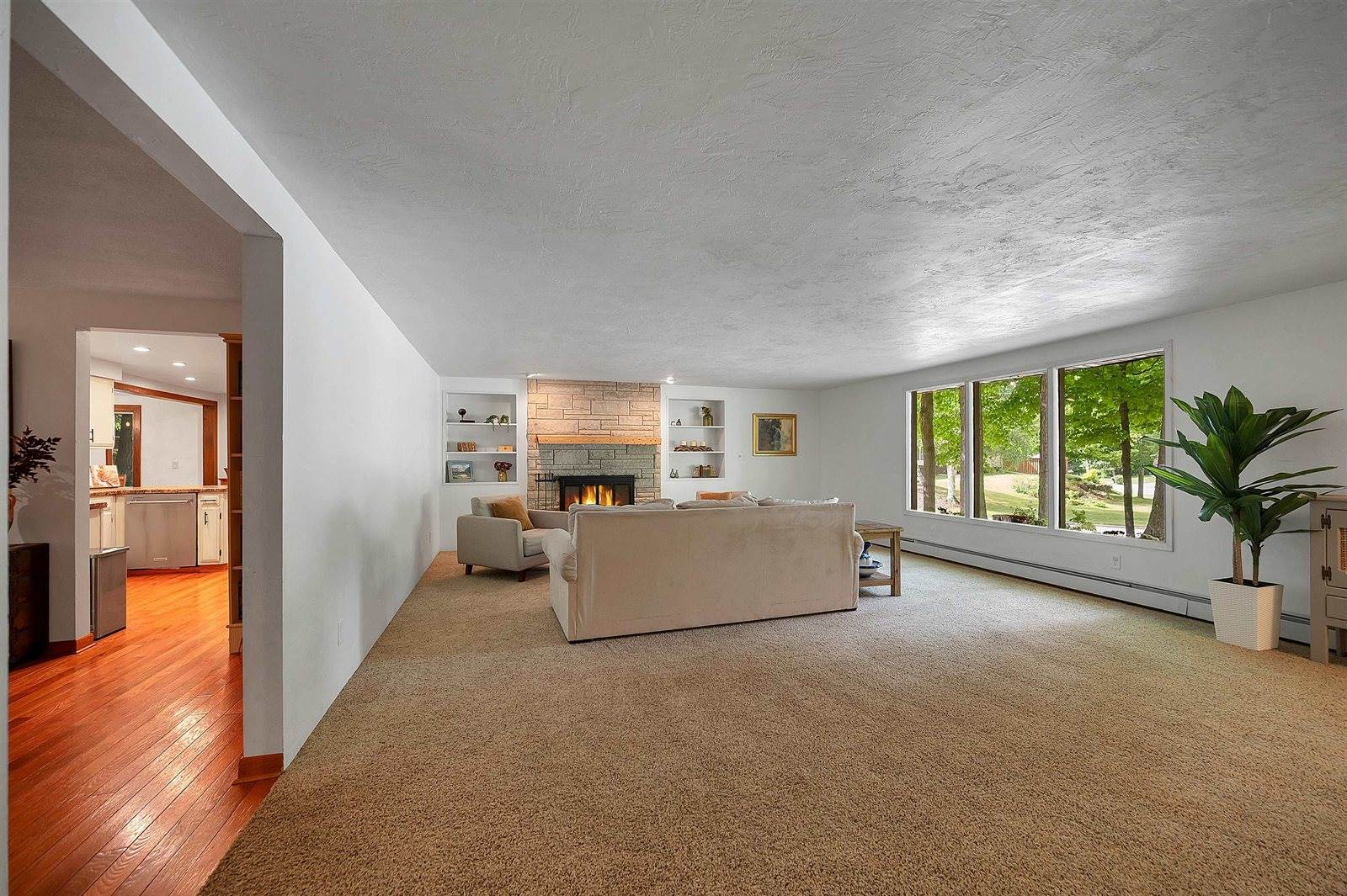 343 Swiss Hill Drive, Green Bay, WI 54302