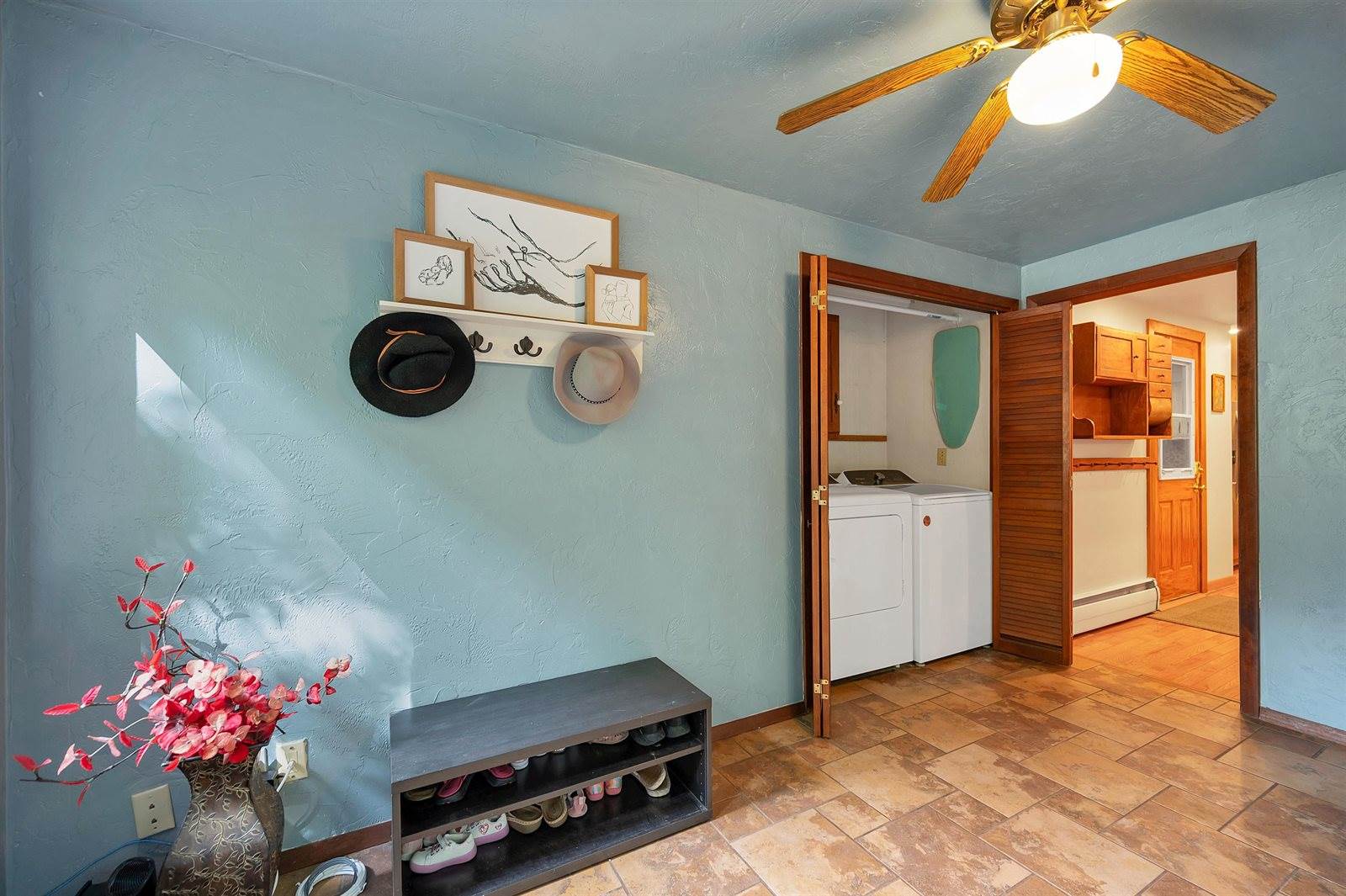 343 Swiss Hill Drive, Green Bay, WI 54302