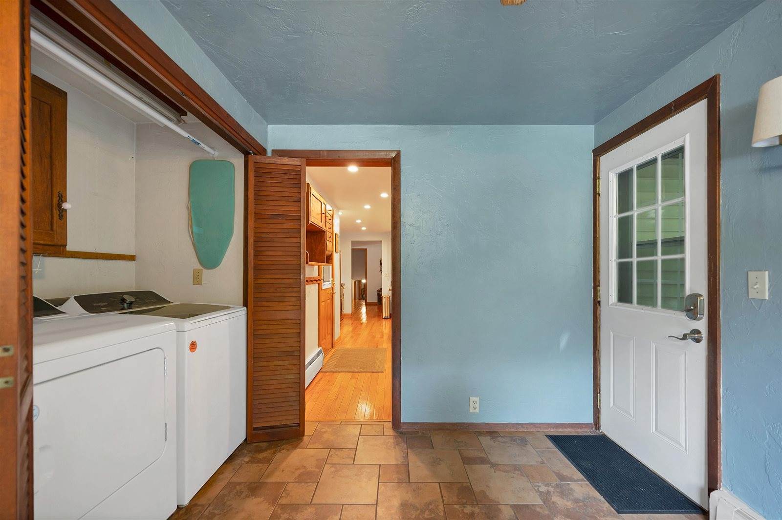 343 Swiss Hill Drive, Green Bay, WI 54302