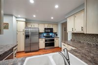 343 Swiss Hill Drive, Green Bay, WI 54302