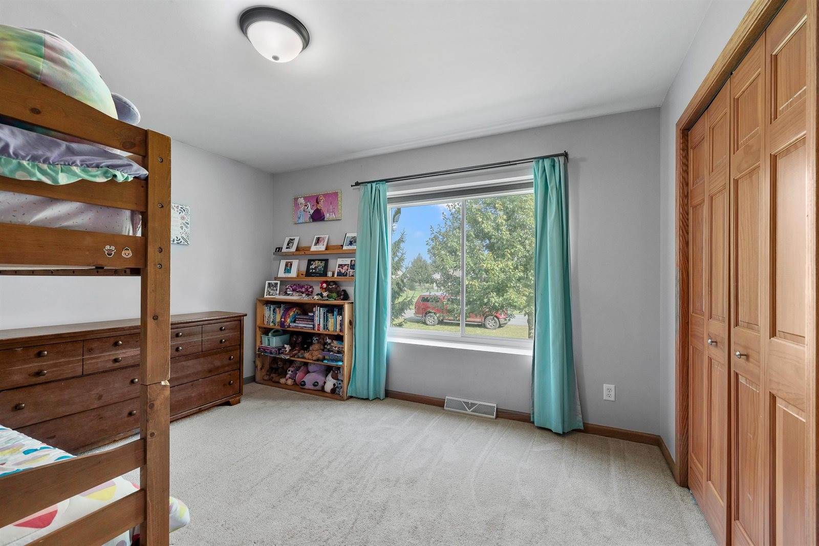 5757 Kingfisher Drive, Stevens Point, WI 54482