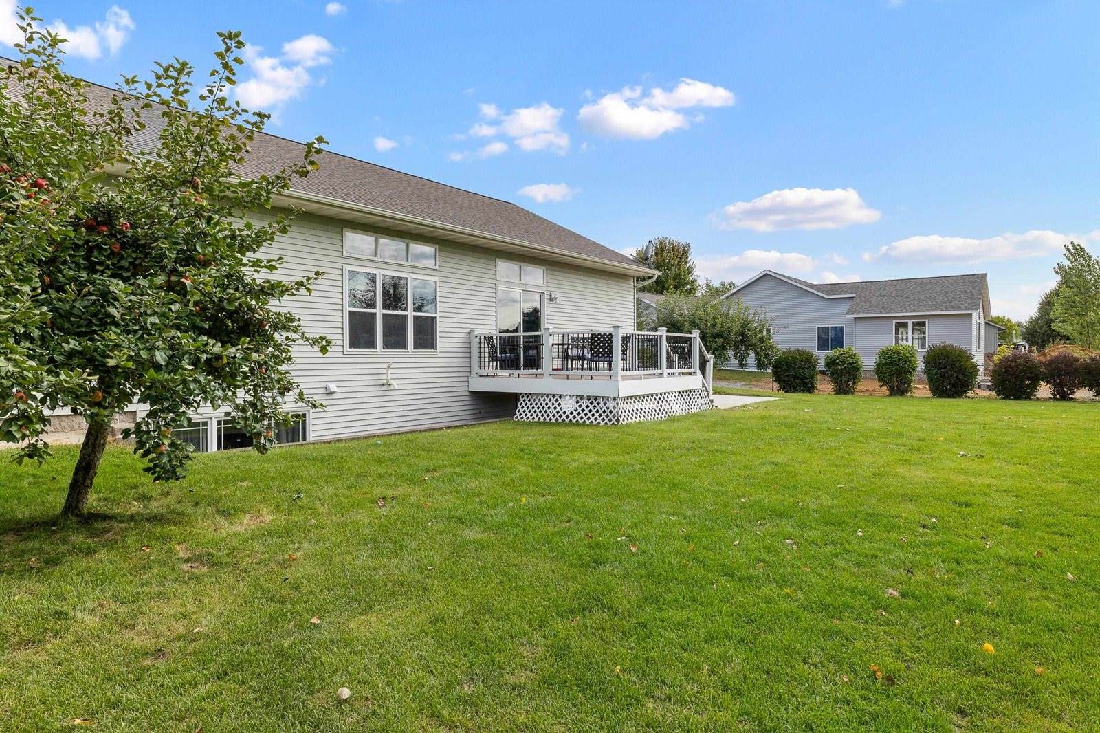 5757 Kingfisher Drive, Stevens Point, WI 54482