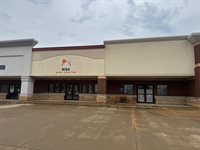 1310-1420 Lake St, Spirit Lake, IA 51360