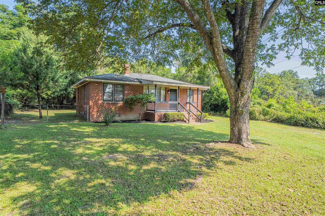 2113 Axson, Cayce, SC 29033