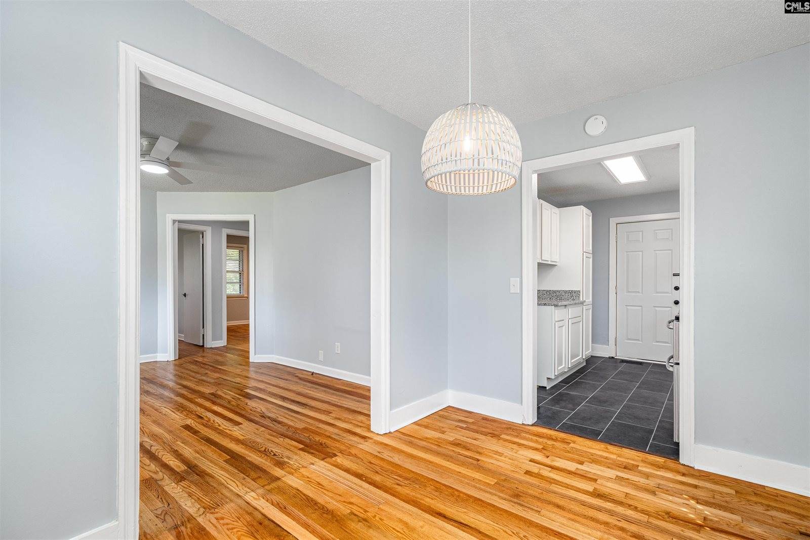 2113 Axson, Cayce, SC 29033