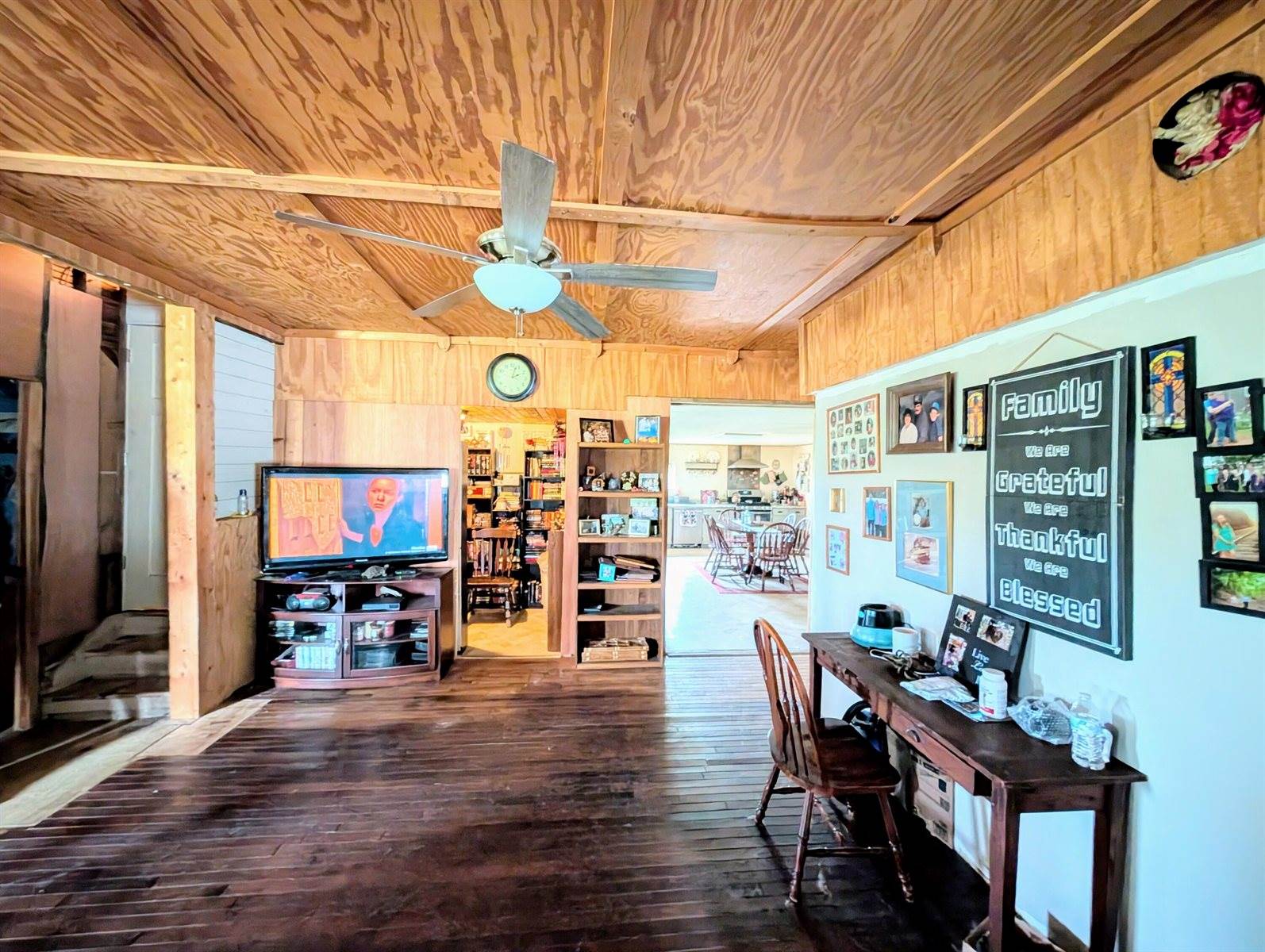 4919 North Victory Corner Road, Ludington, MI 49431