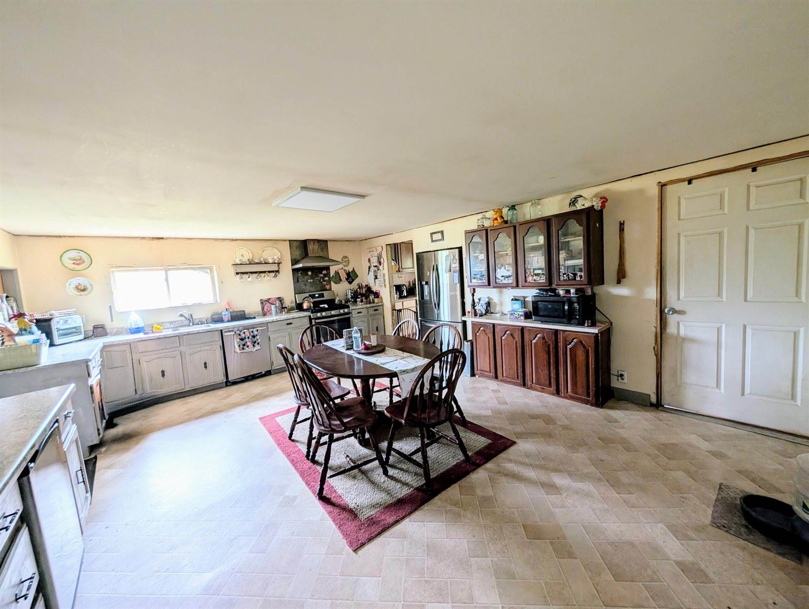 4919 North Victory Corner Road, Ludington, MI 49431