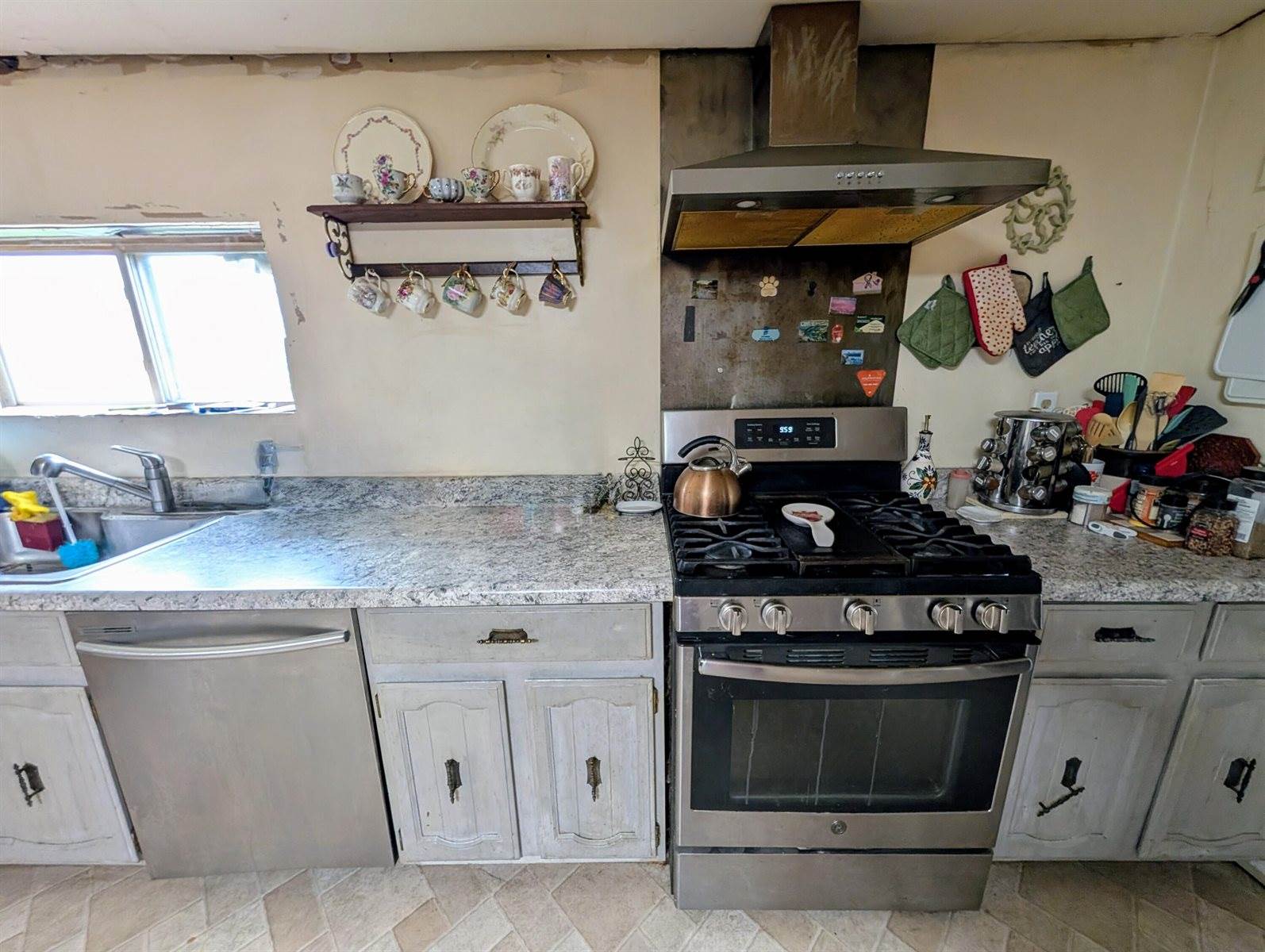 4919 North Victory Corner Road, Ludington, MI 49431